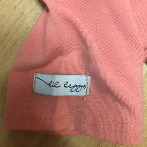 Lil leggs tight shorts - Picture 3 of 4